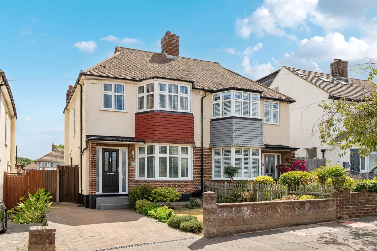 Greenview Avenue, BR3, photo 17