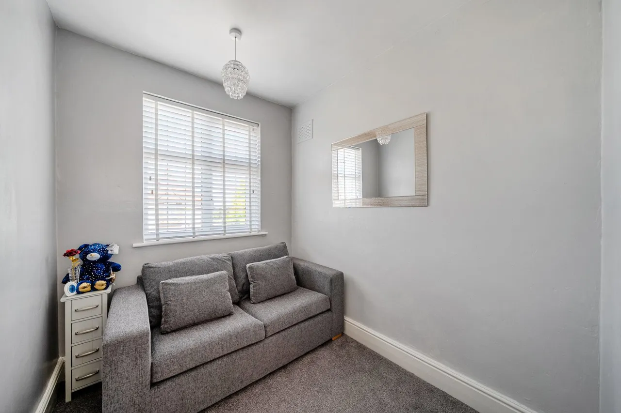 Greenview Avenue, BR3, photo 15