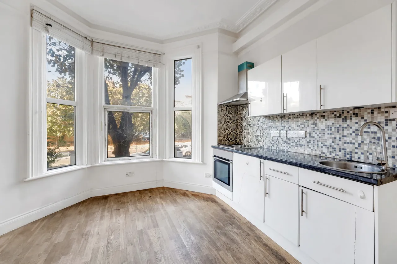 Flat B, 93 Talgarth Road, London, W14 9DJ, photo 6