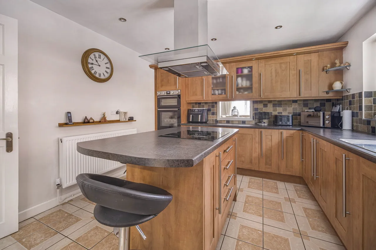 Brynna Road, Brynna, CF72, photo 9