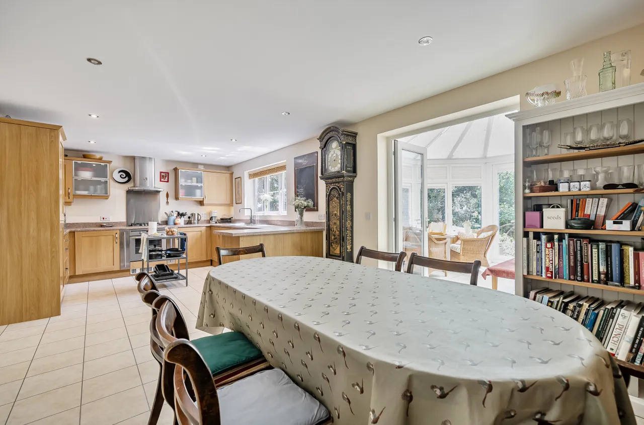 Downlands Way, South Wonston, SO21, photo 5