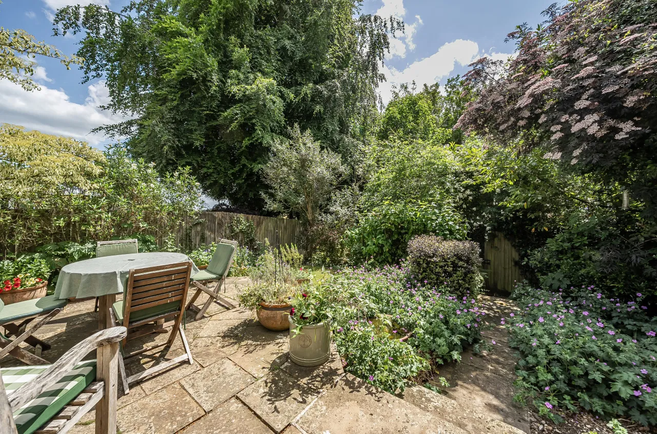 Downlands Way, South Wonston, SO21, photo 2