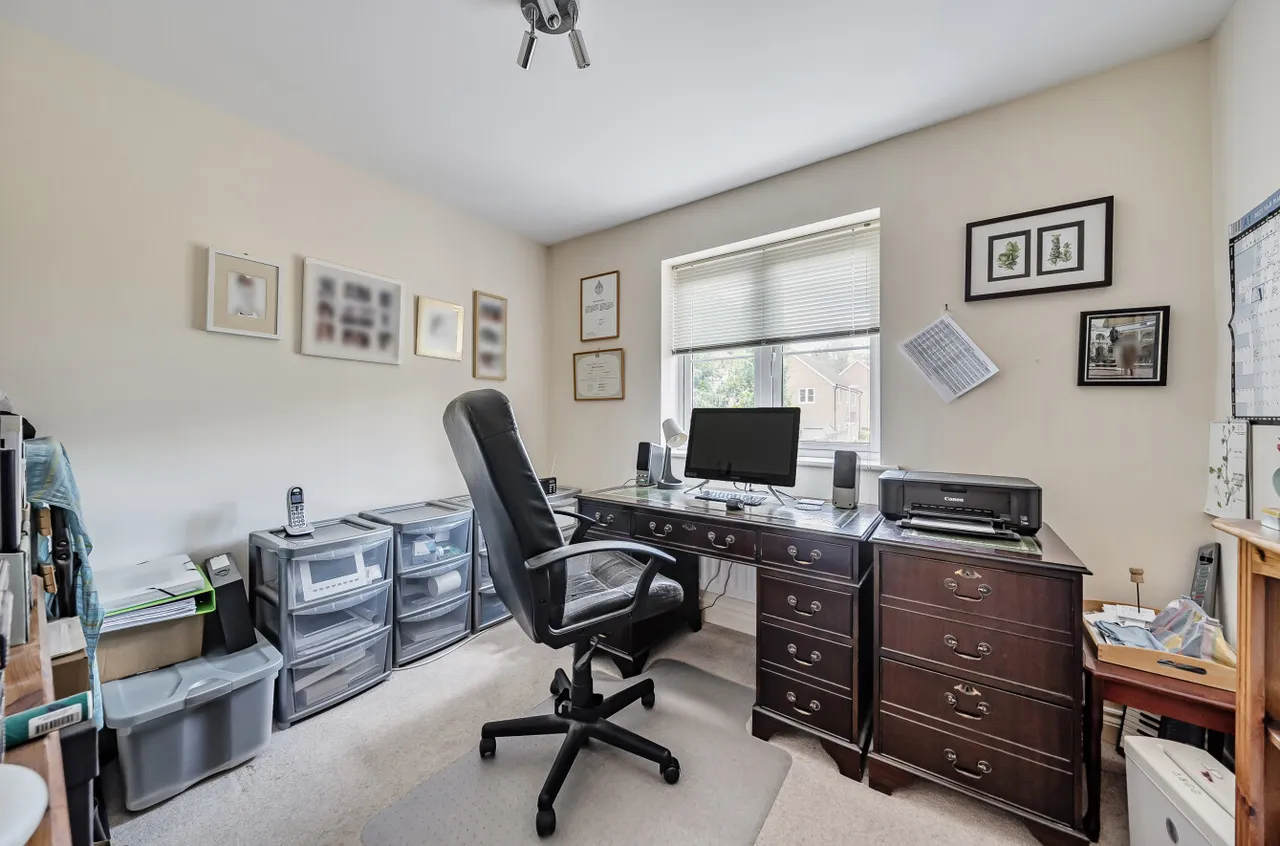 Downlands Way, South Wonston, SO21, photo 12