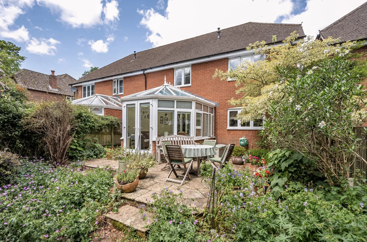 Downlands Way, South Wonston, SO21, photo 6
