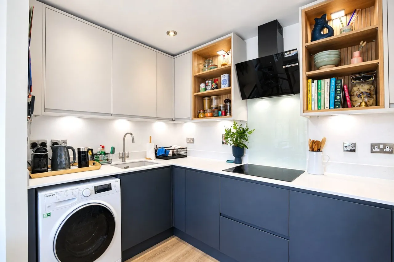 Deanery Road, Bristol, BS1, photo 2