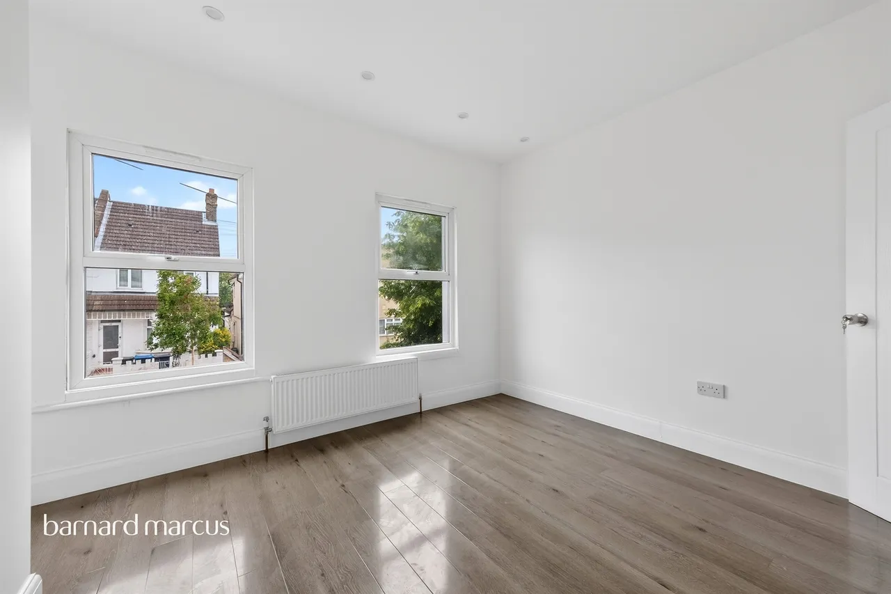 Dennett Road, Croydon, CR0, photo 14