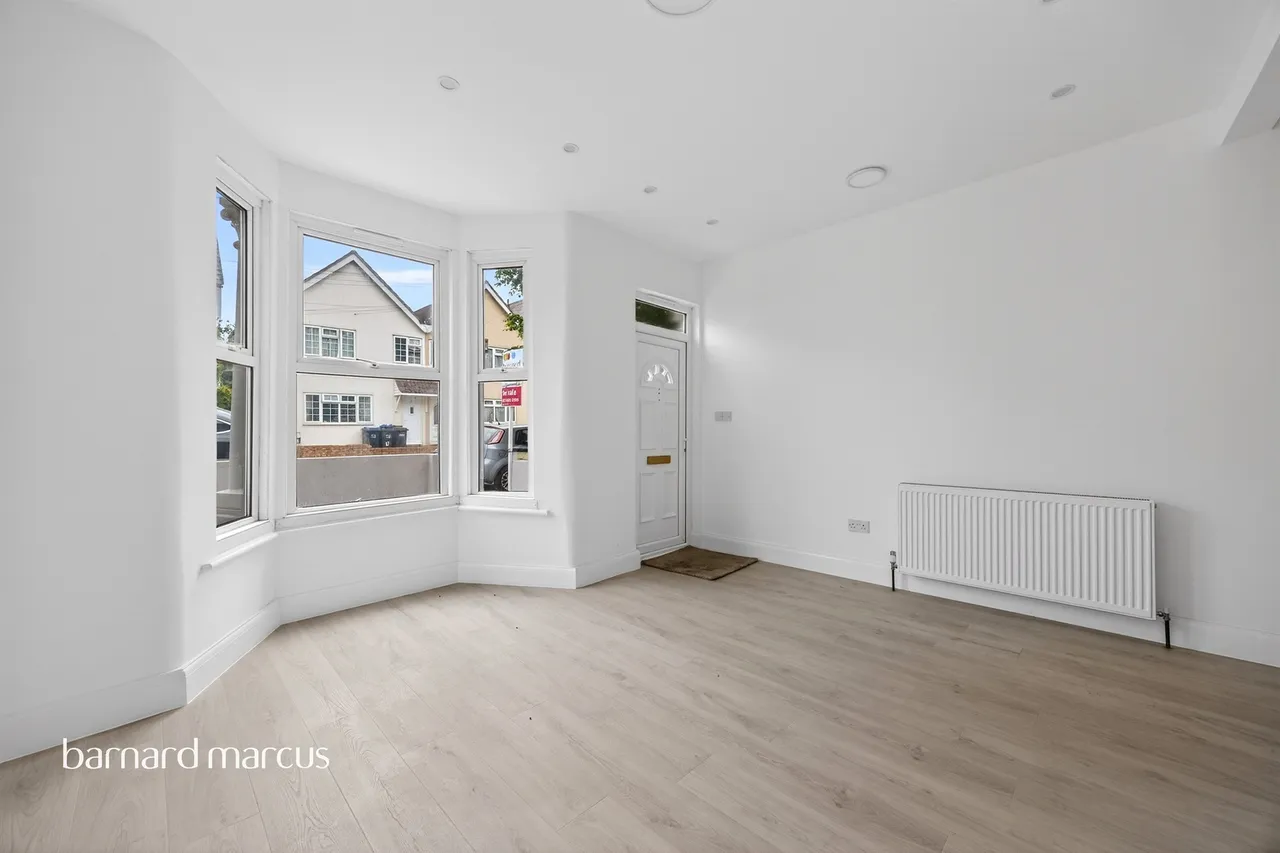 Dennett Road, Croydon, CR0, photo 5