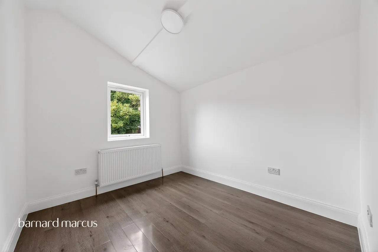 Dennett Road, Croydon, CR0, photo 10