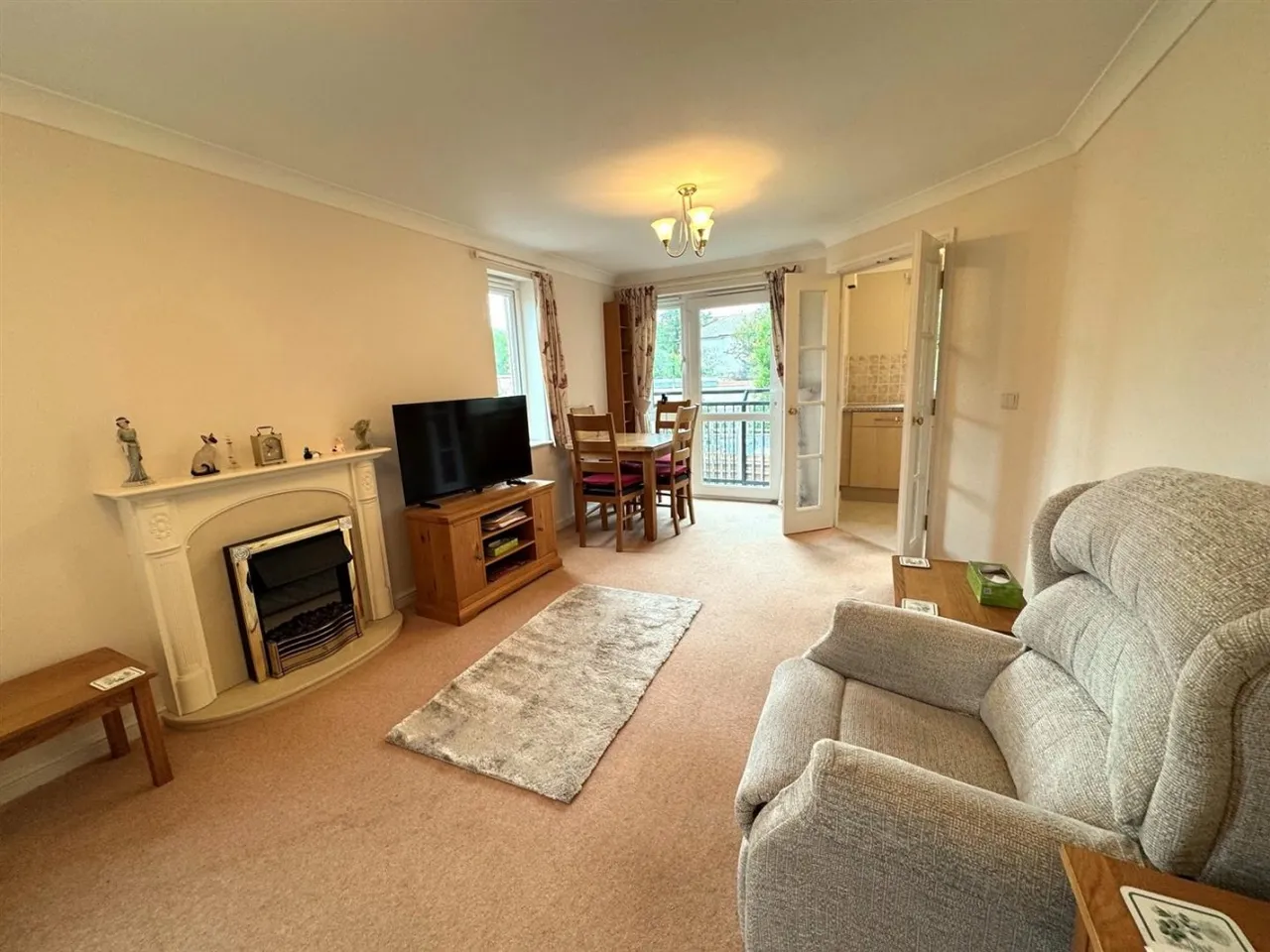 Dorchester Road, Weymouth, DT4, photo 10
