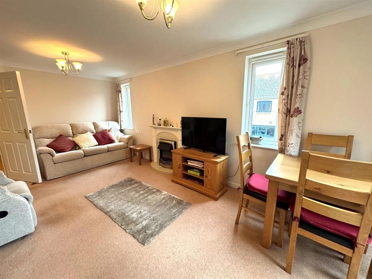 Dorchester Road, Weymouth, DT4, photo 11