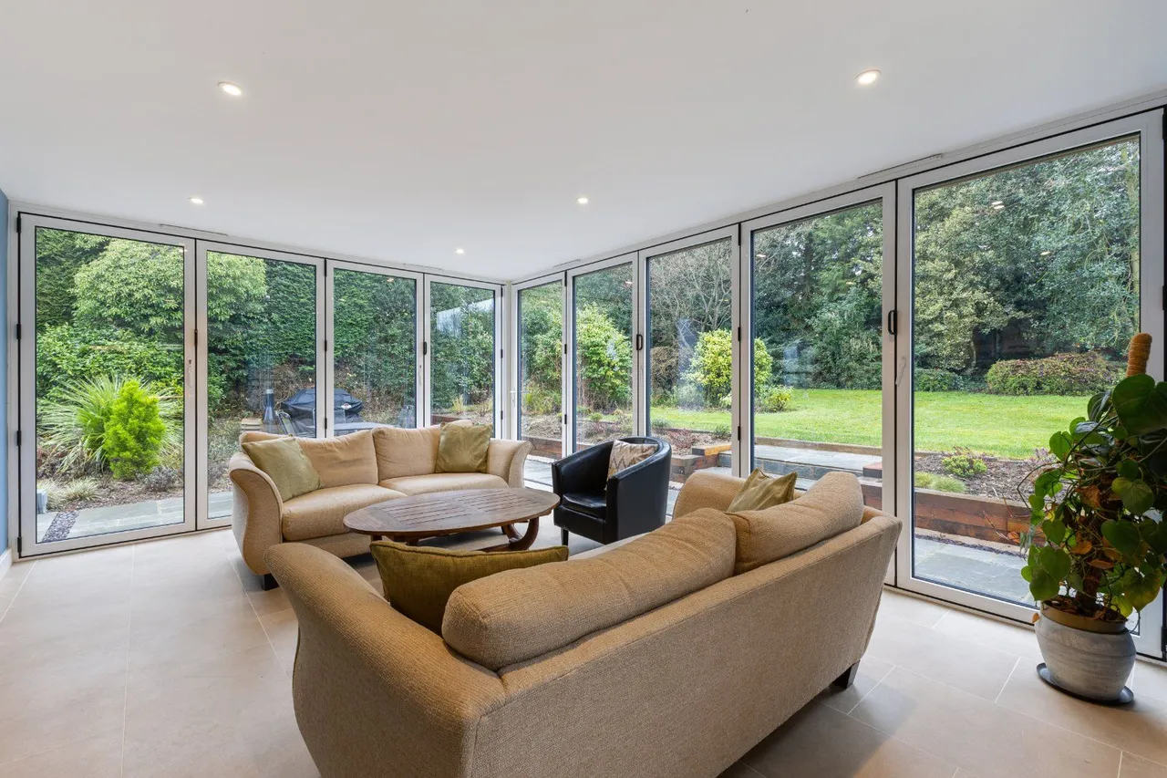 Moreton End Lane, Harpenden, Hertfordshire, AL5 2EX, photo 12