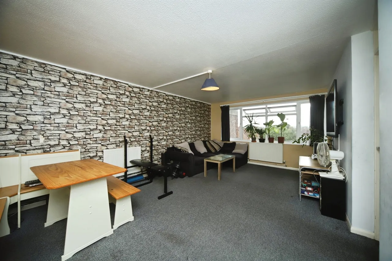 Saltlands Avenue, Bridgwater, TA6, photo 2