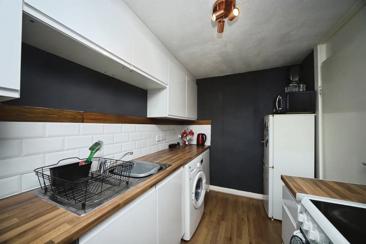 Saltlands Avenue, Bridgwater, TA6, photo 8