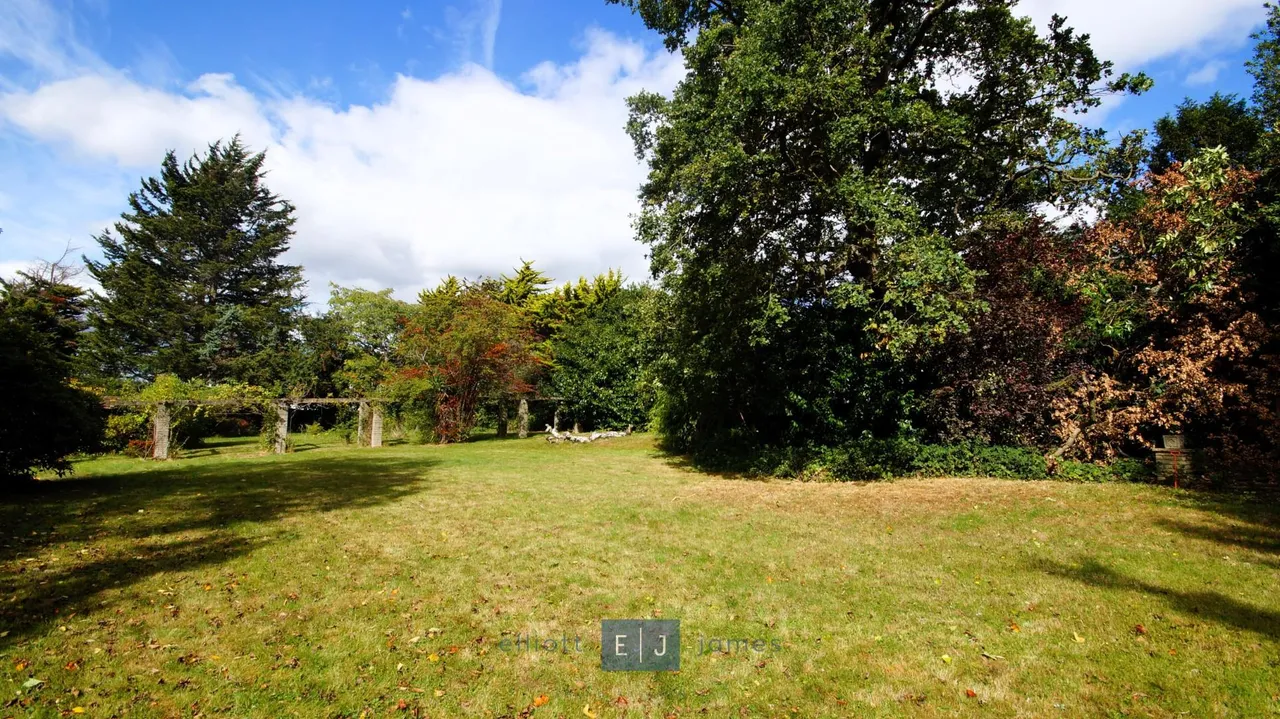 Plot 1, 52 Traps Hill, Loughton, photo 4