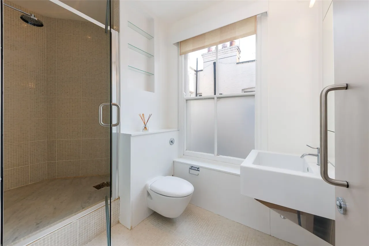 Kings Road, Chelsea, London, SW3, photo 6