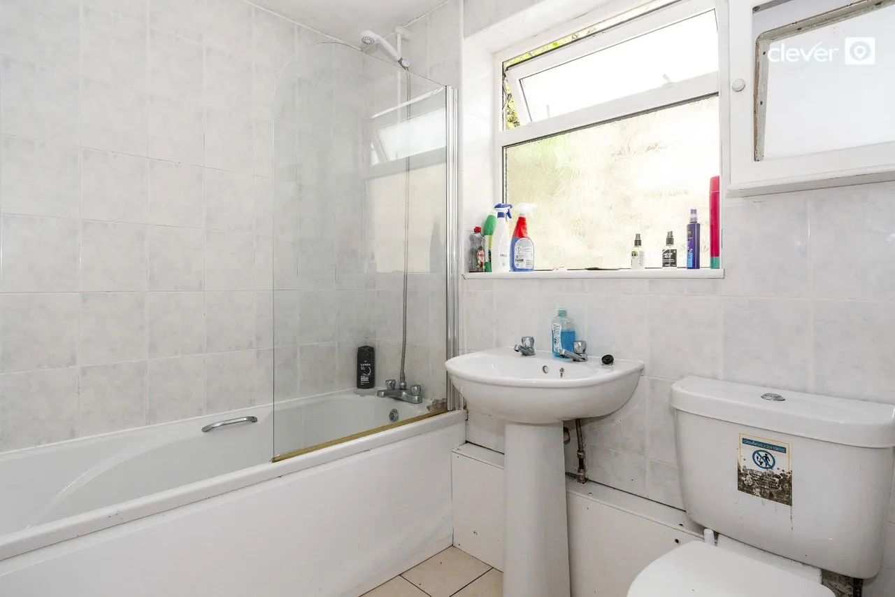 Kensington Road, Greenbank, photo 4