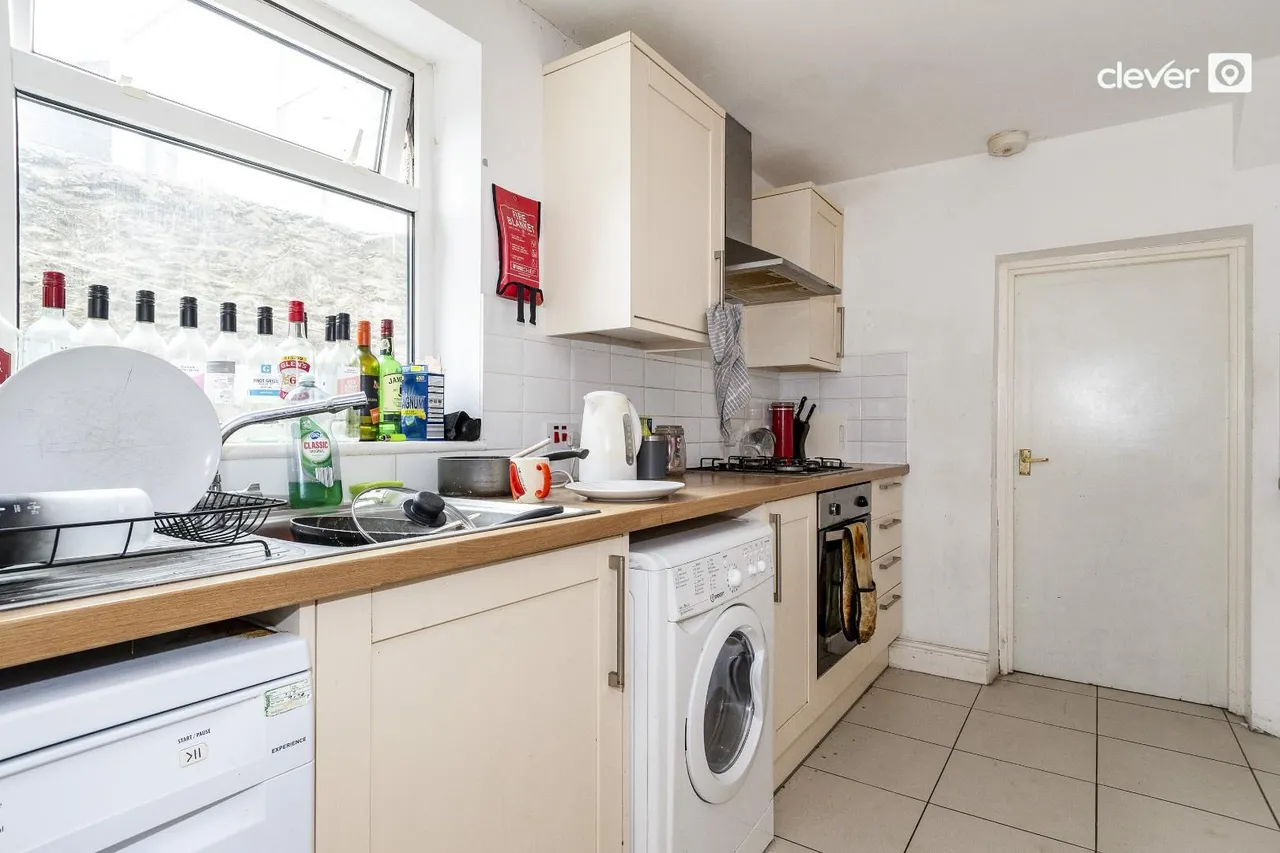 Kensington Road, Greenbank, photo 11