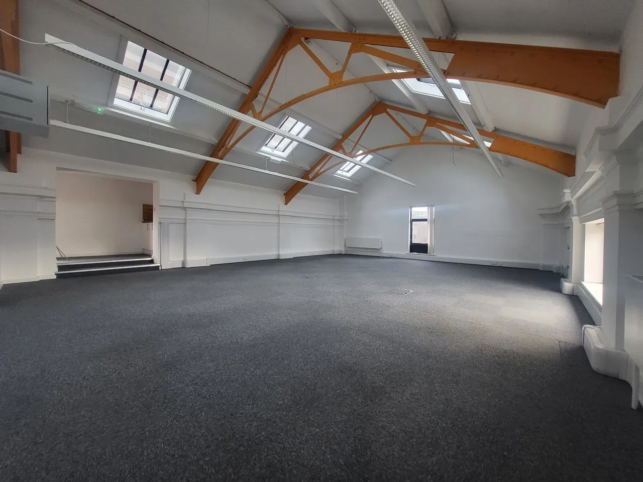 Orsett Road, Grays, RM17, photo 5