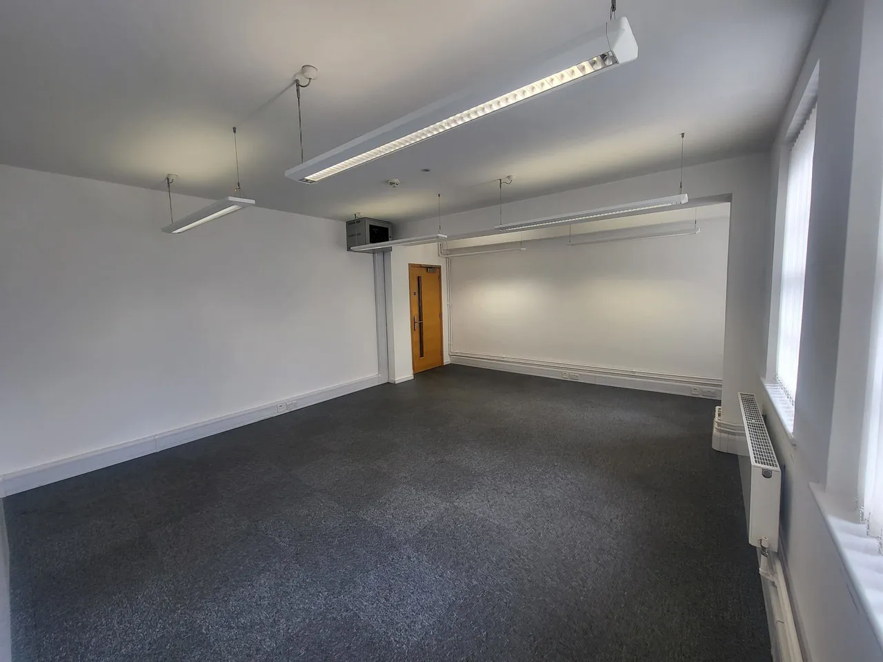 Orsett Road, Grays, RM17, photo 3