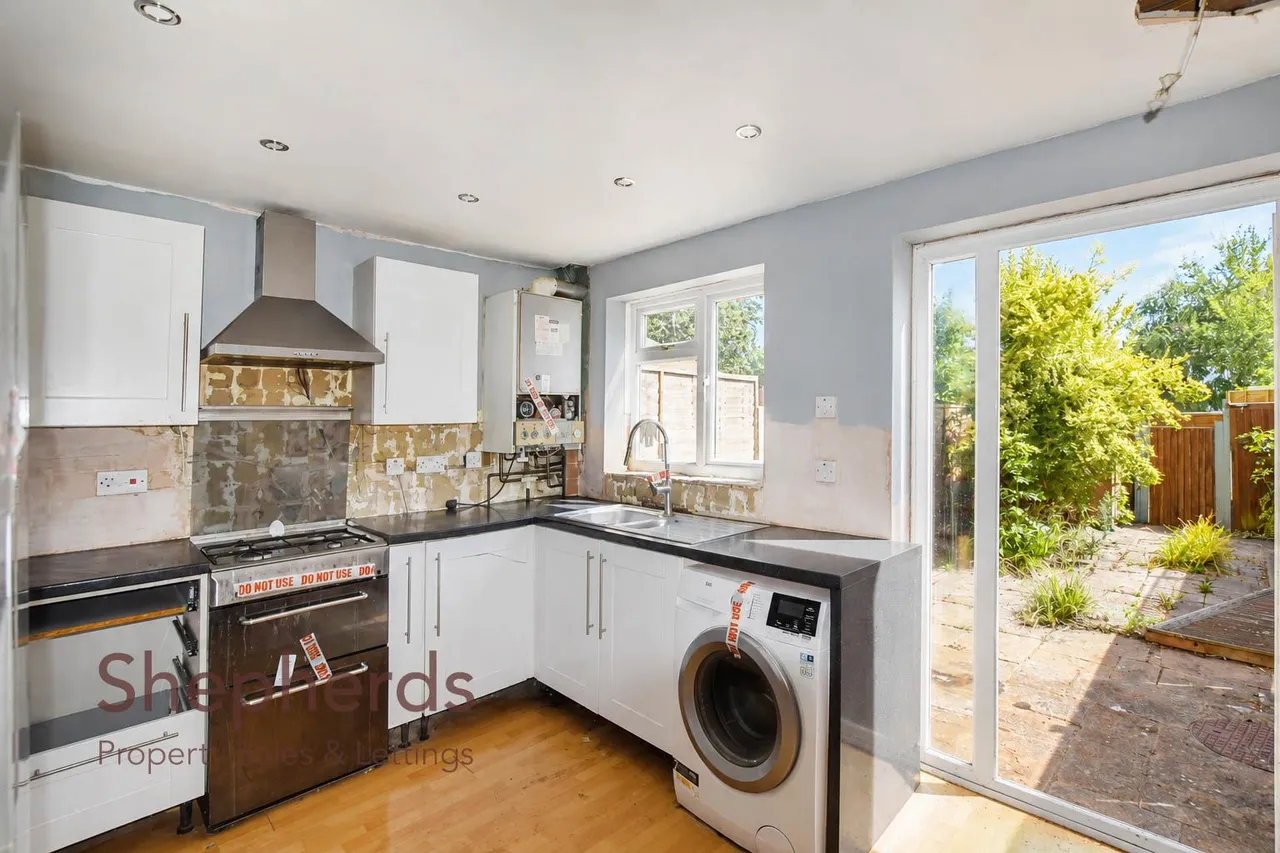 Foxes Drive, Cheshunt, EN7, photo 5