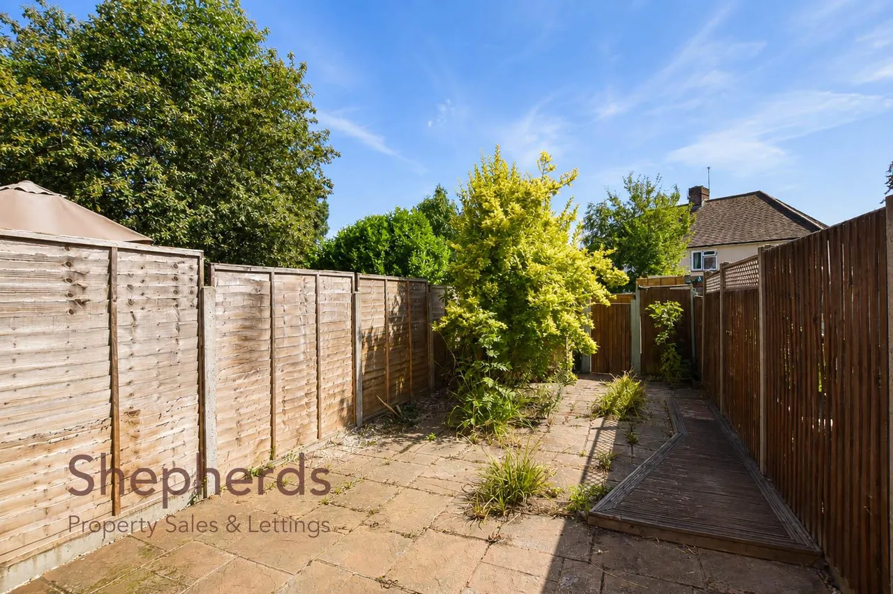 Foxes Drive, Cheshunt, EN7, photo 6
