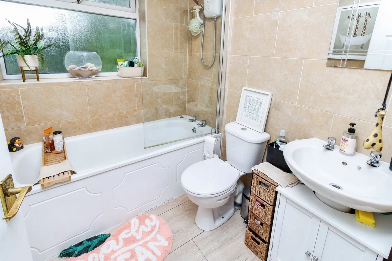 Fullmoor Close, Penkridge, Stafford, Staffordshire, ST19, photo 12