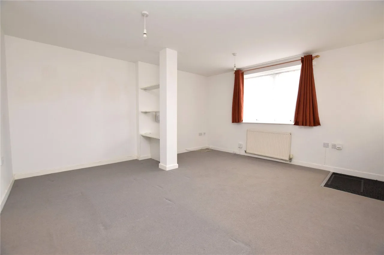 York Road, Leeds, LS14, photo 3