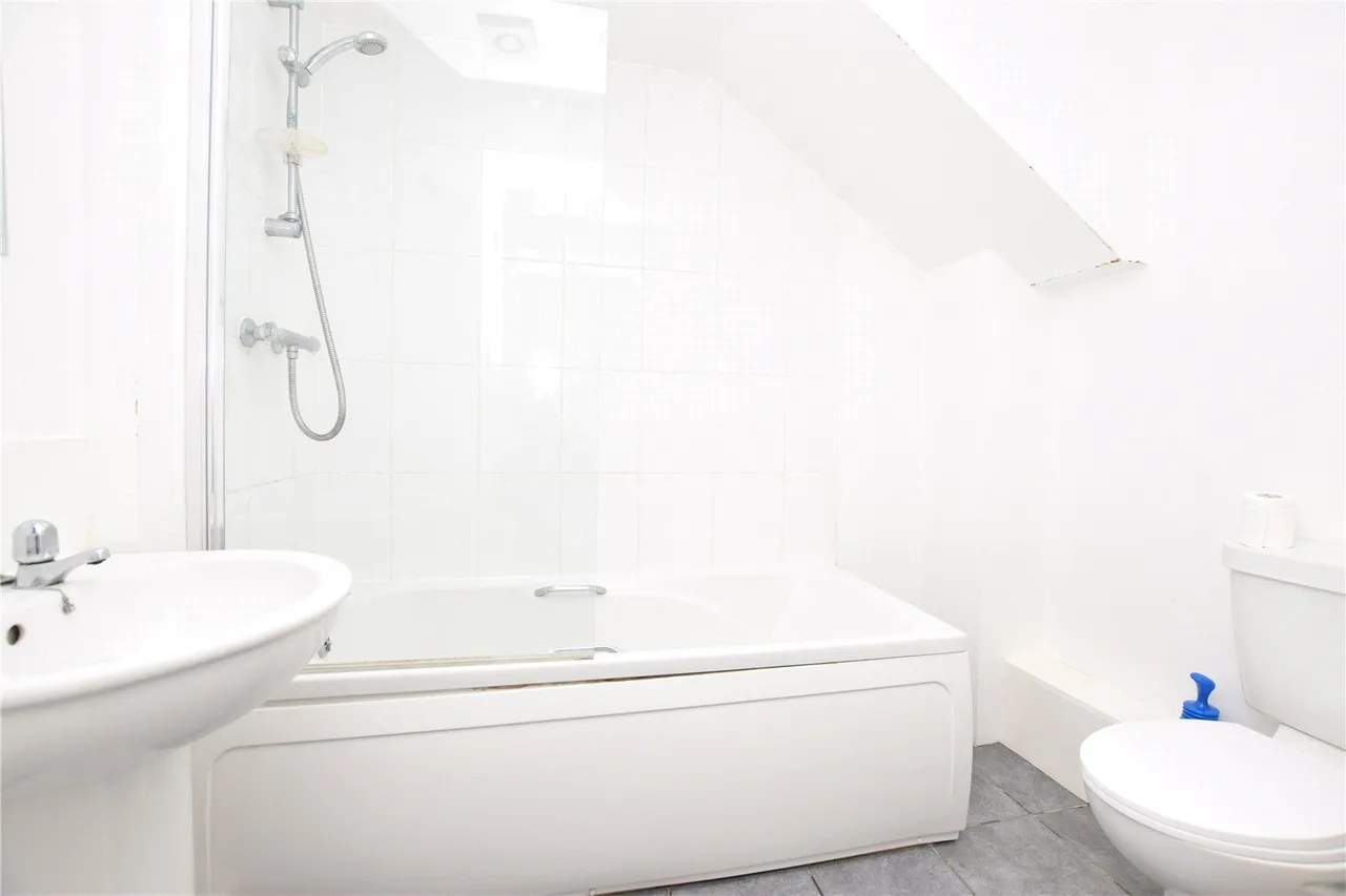 York Road, Leeds, LS14, photo 6