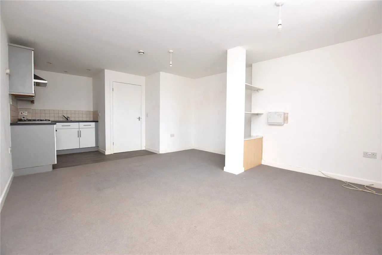 York Road, Leeds, LS14, photo 2