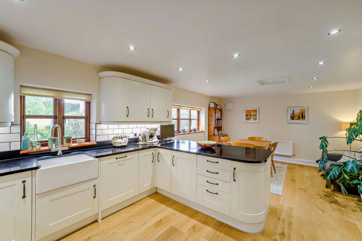 Fir Leaze, Nailsea, BS48, photo 3