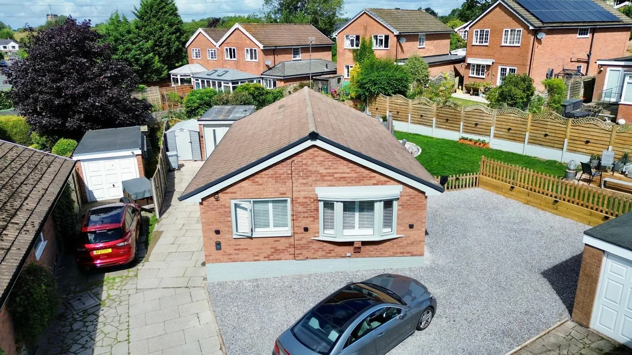 Ashton Avenue, Macclesfield, SK10, photo 21