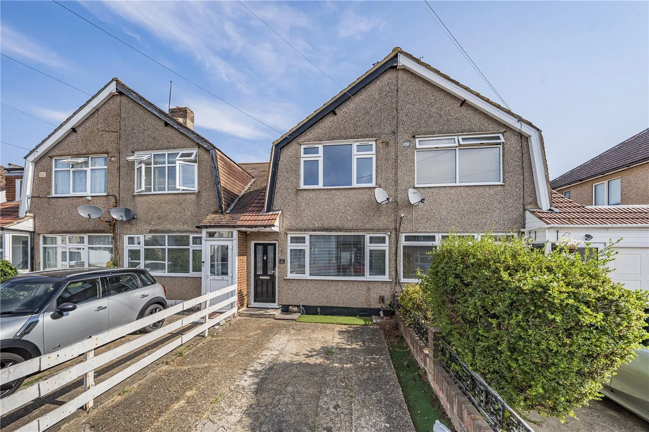 2 bed house for sale, Rutland Road, Hayes, UB3