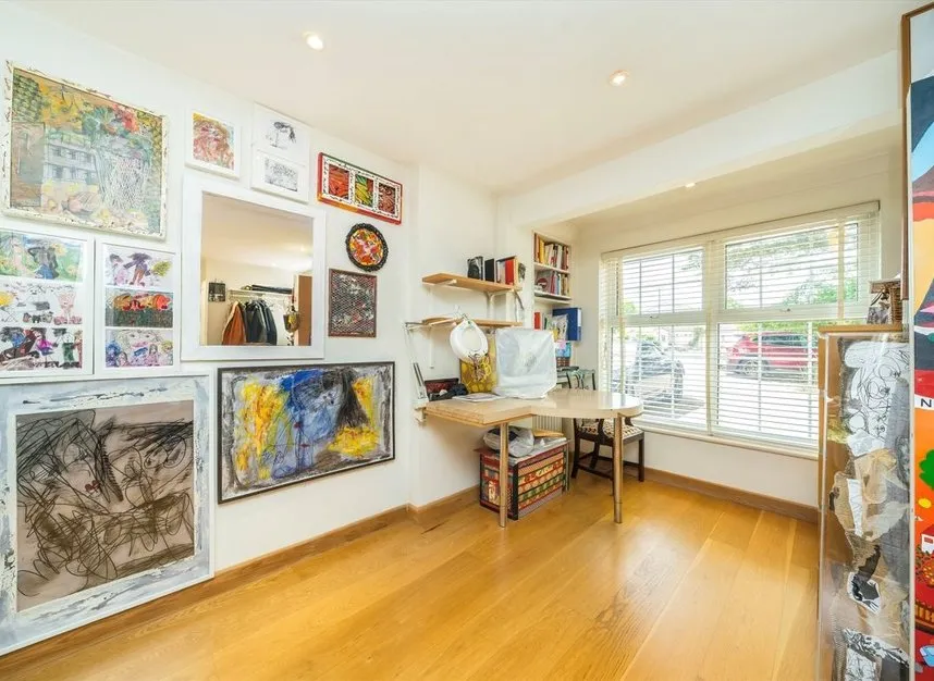 Peregrine Way, Wimbledon Village, SW19, photo 8