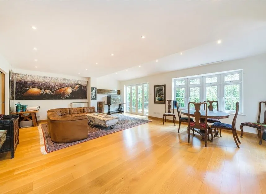 Peregrine Way, Wimbledon Village, SW19, photo 5