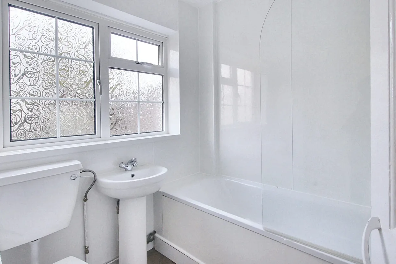 Hawes Lane, West Wickham, West Wickham, BR4 0DA, photo 5