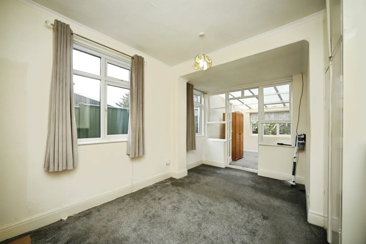Ilminster Road, Taunton, photo 8