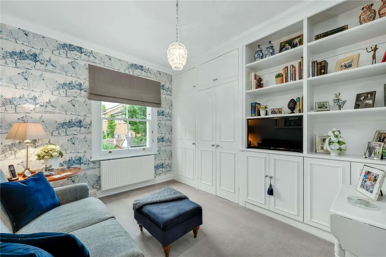 Wolsey Road, Esher, Surrey, KT10 8NT, photo 12