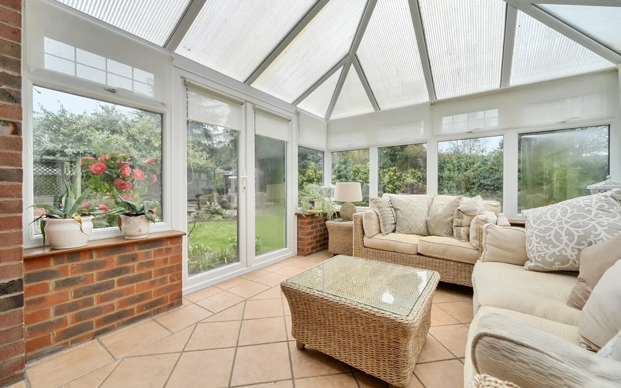 Kingfisher Close, Bedford, photo 10