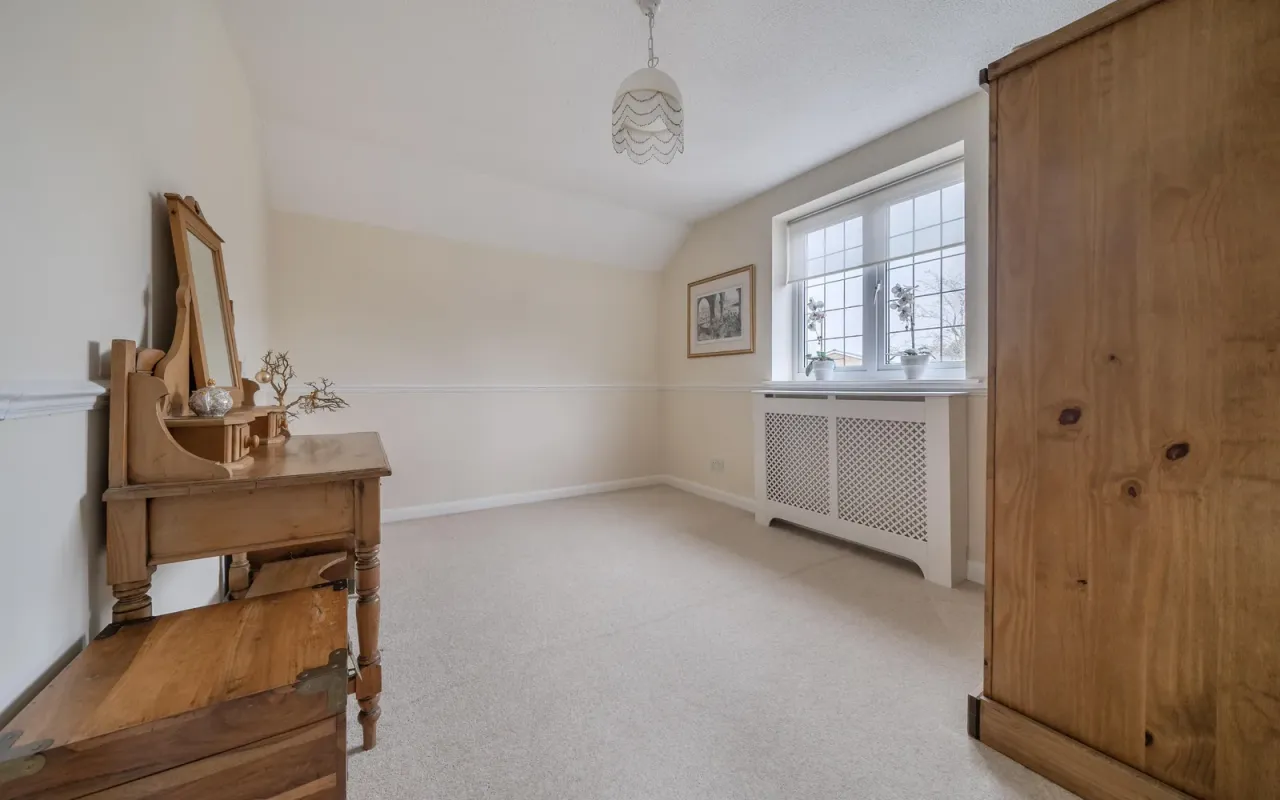 Kingfisher Close, Bedford, photo 15