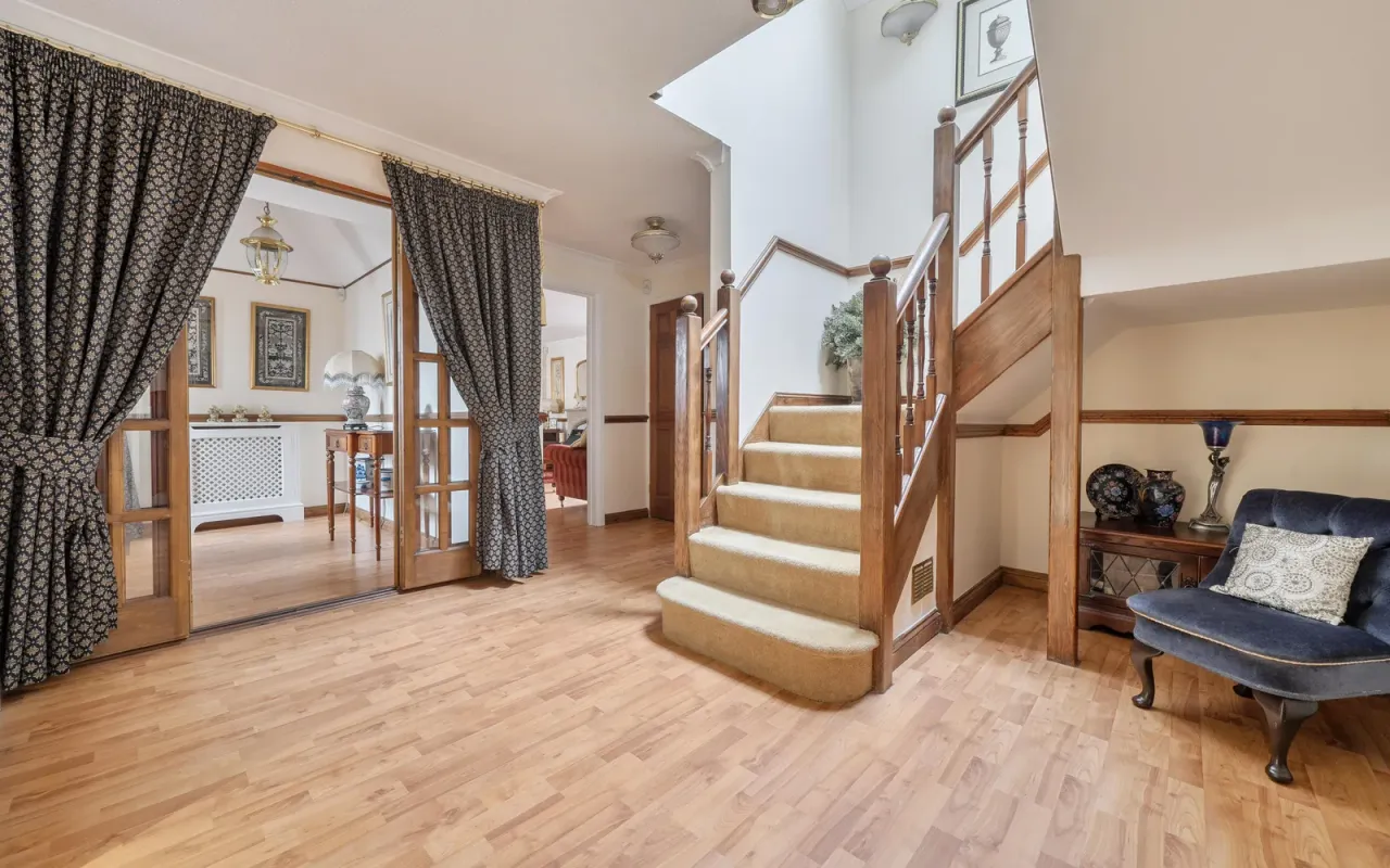 Kingfisher Close, Bedford, photo 13