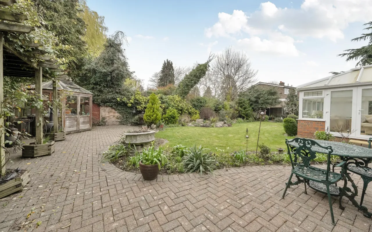 Kingfisher Close, Bedford, photo 18