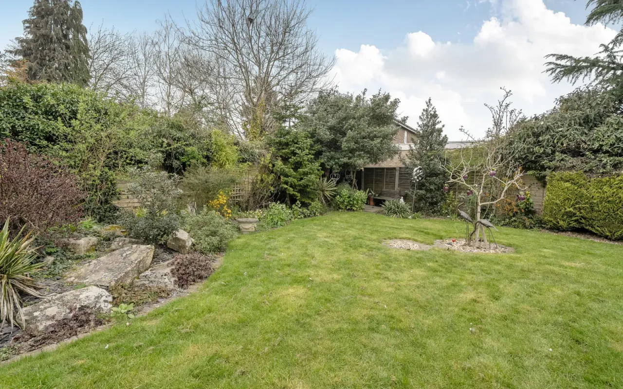 Kingfisher Close, Bedford, photo 19