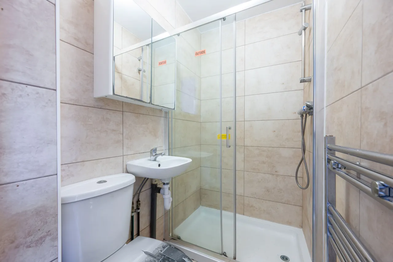 31 Cedar Road & Land At The Back Of 23 Ivy Road, London, photo 6