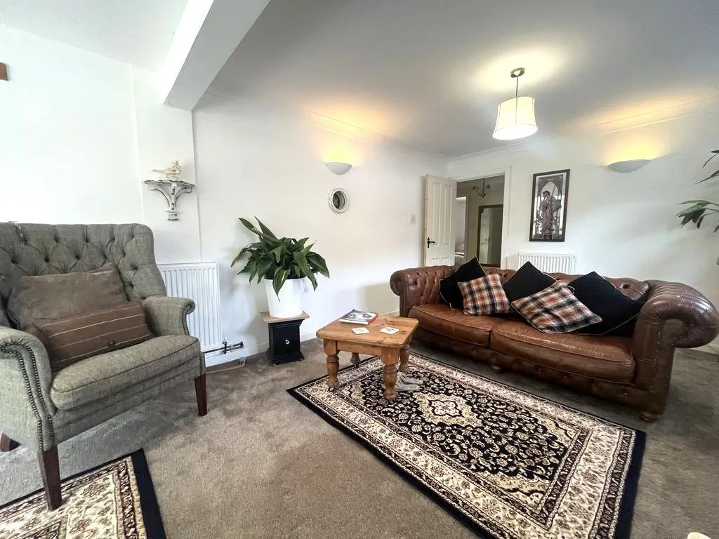 Ladbrook Close, Redditch, photo 9