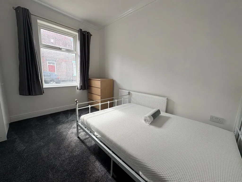 Meredith Street, Liverpool, L19, photo 5