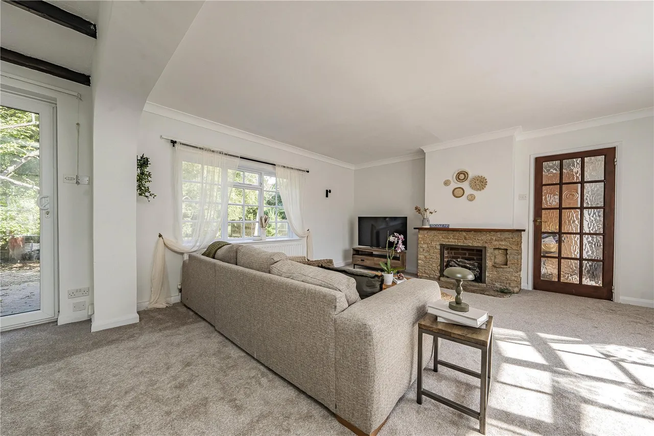 Money Lane, West Drayton, UB7, photo 7