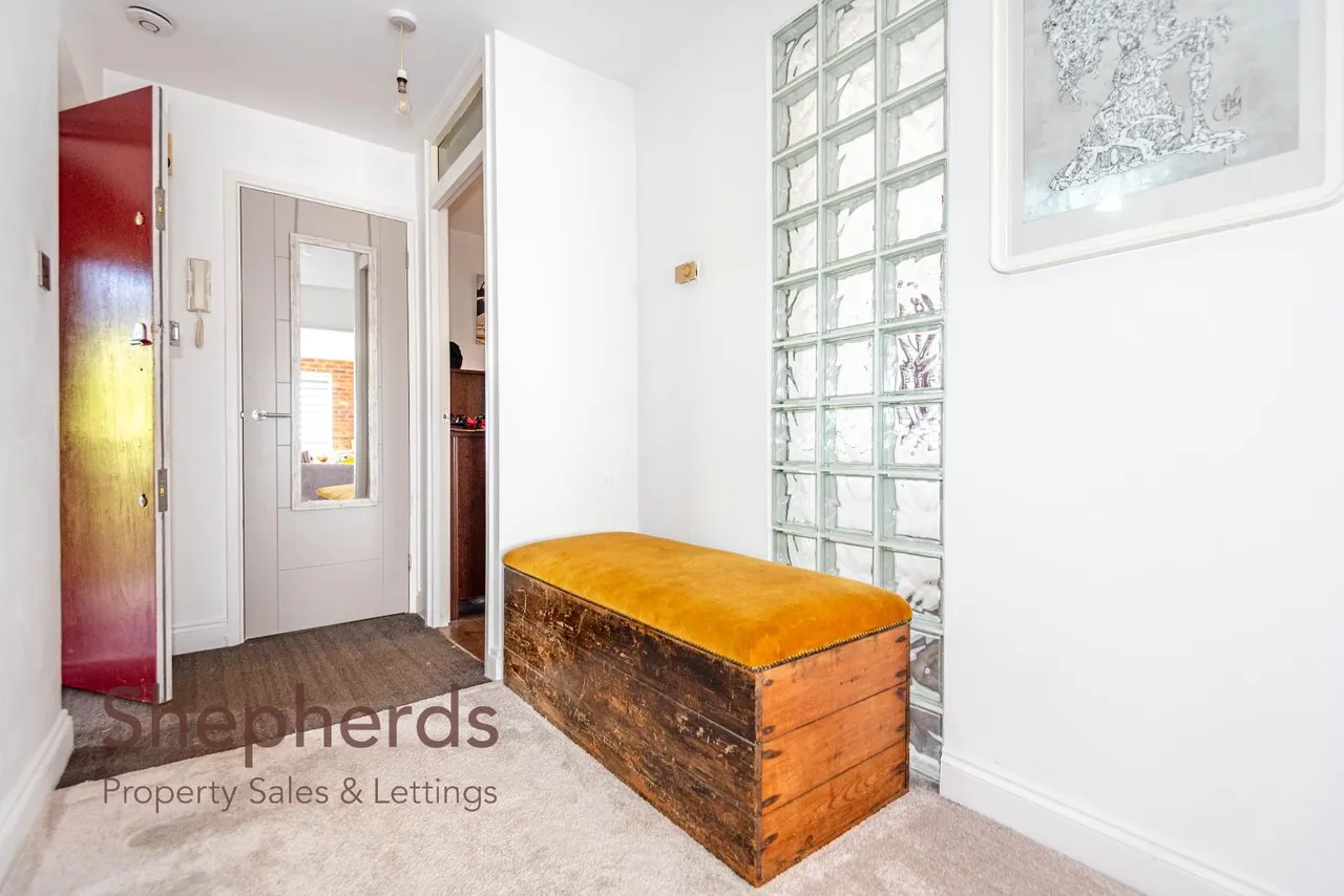 Buryholme, Broxbourne, EN10, photo 11
