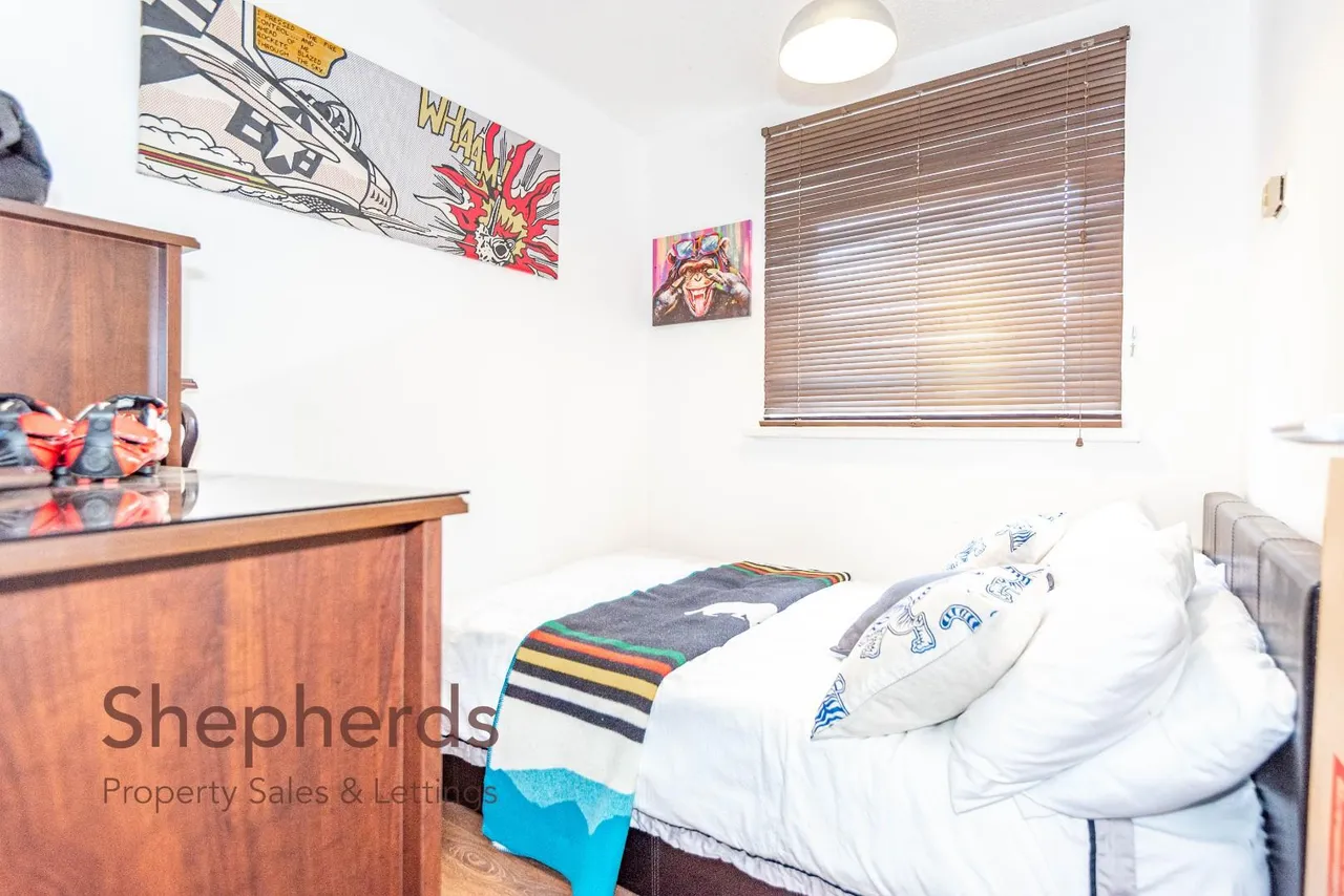 Buryholme, Broxbourne, EN10, photo 10