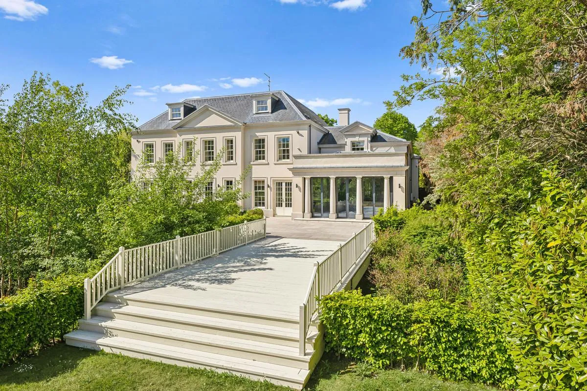 Princes Drive, Oxshott, KT22, photo 17