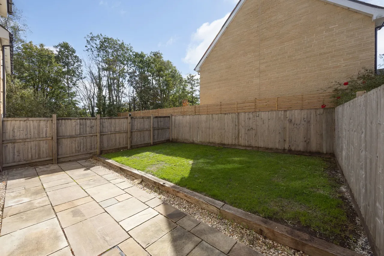 Neston Gardens, Neston, SN13, photo 16